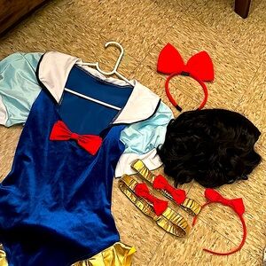 Snow White Costume 🍎🕊️💋🌹